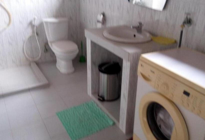 膳宿费 Happy Man Village