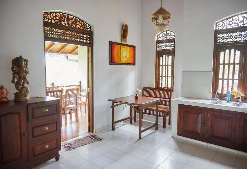 膳宿费 Happy Man Village