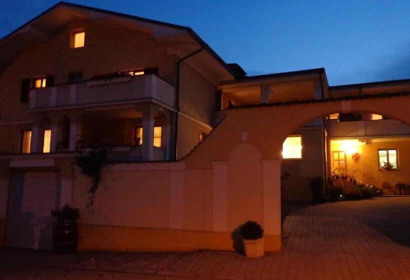 Пансион Haus Martin Schneeberger