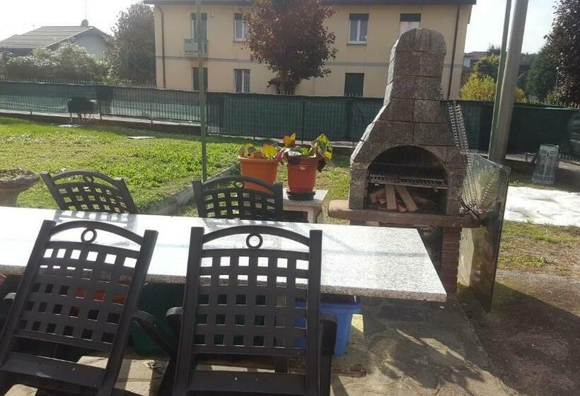 بنسيون L Impossibile Guesthouse