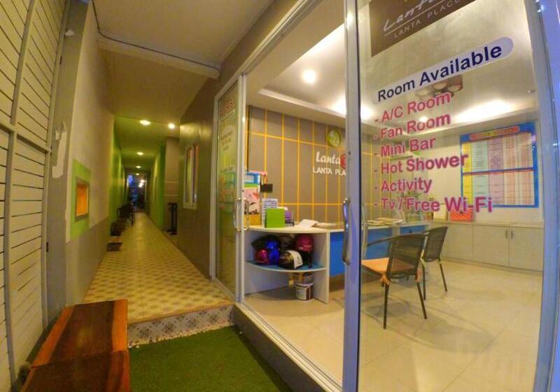 펜션 Lanta At Lanta Place