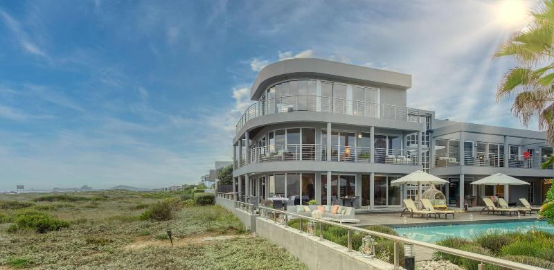 ペンション Atlantic Palms