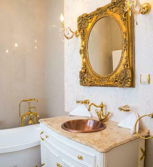 פנסיון Vila Cameea