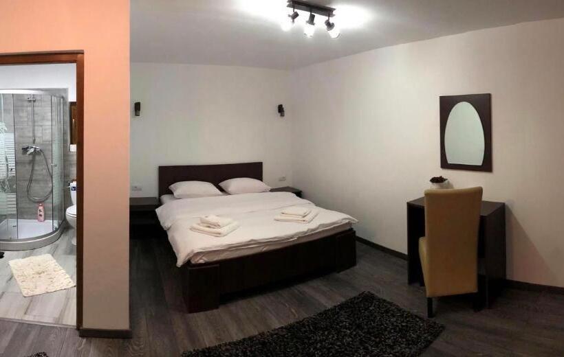 ペンション Vila Fan Confort