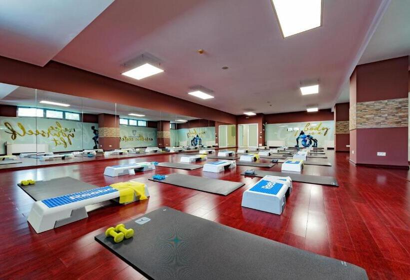 استراحتگاه Premium Wellness Institute