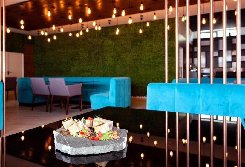 استراحتگاه Premium Wellness Institute