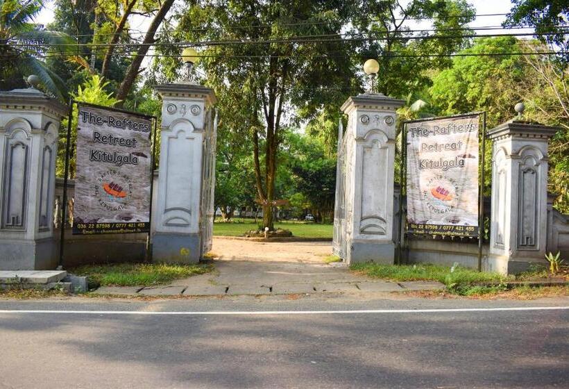 リゾートホテル Rafters Retreat