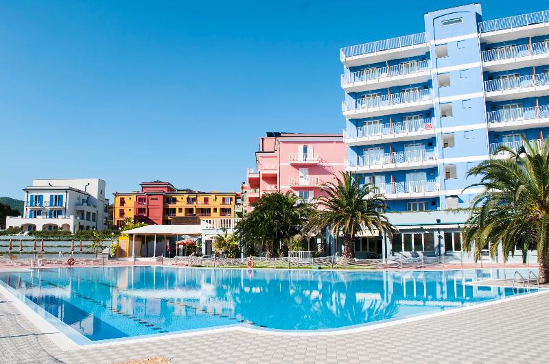 Ai Pozzi Village Resort & Spa