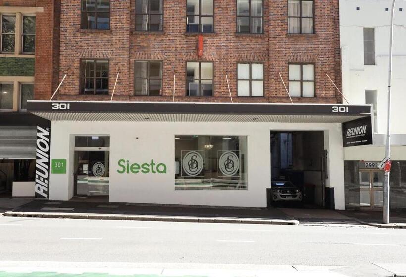هاستل Siesta Sydney