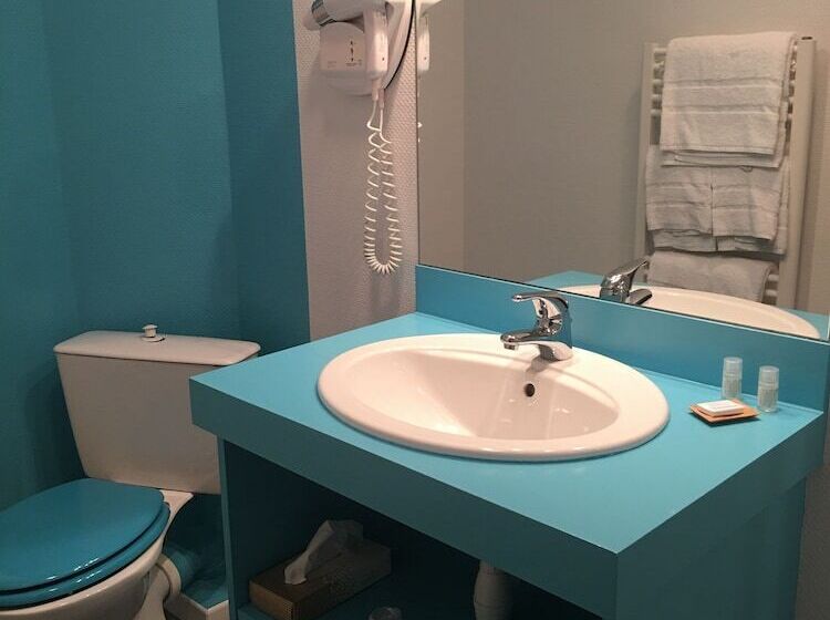 Bagnoles Hotel Contact