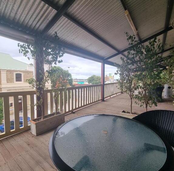 Balcony On Sixth Lodge