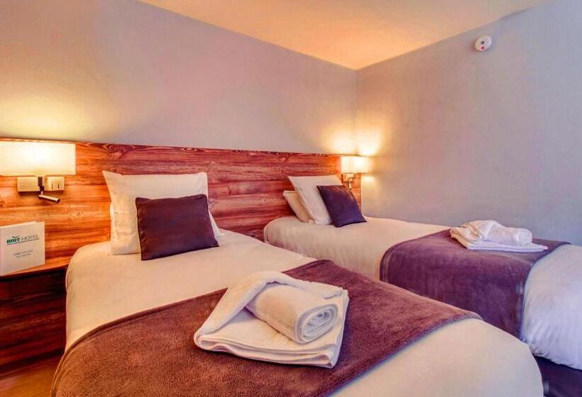 Brit Hotel Confort Pau Lons