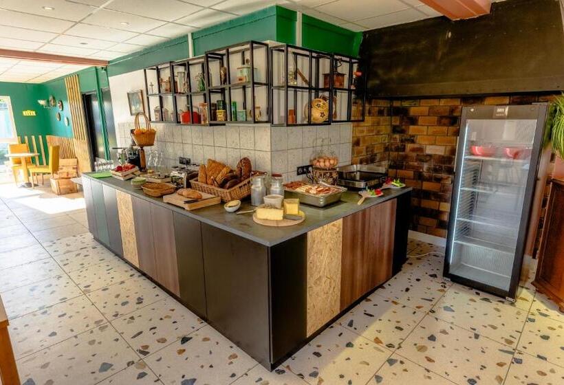 בית מלון כפרי Greet Hôtel Montbéliard