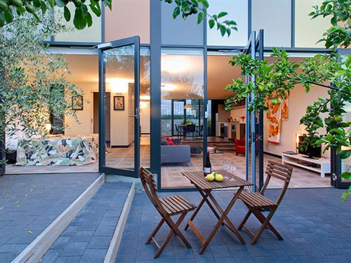 Hatherley Birrell Collection