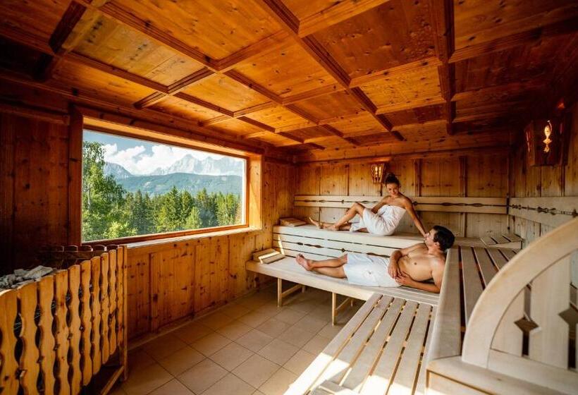 Отель Almwelt Austria