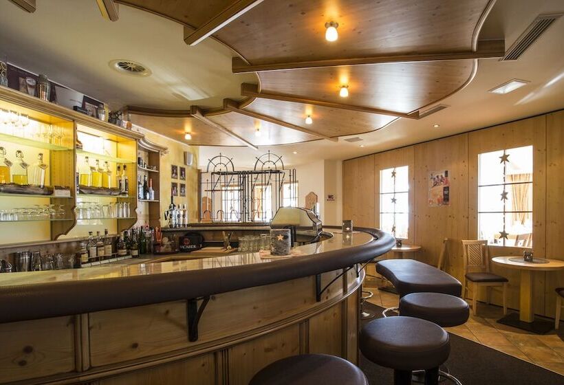 בית מלון כפרי Alpenaussicht