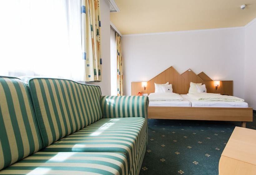 בית מלון כפרי Alpenaussicht