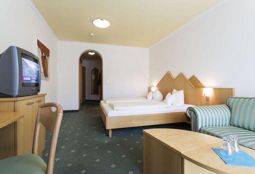 בית מלון כפרי Alpenaussicht