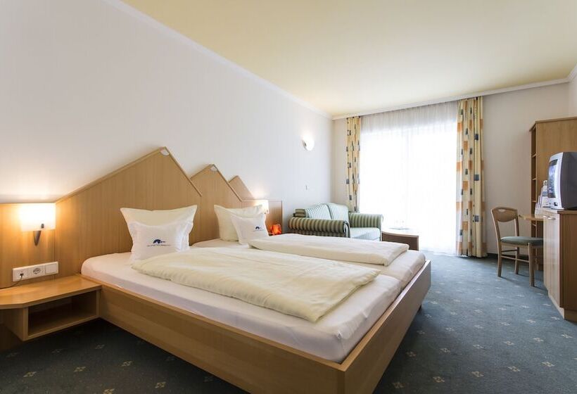 בית מלון כפרי Alpenaussicht