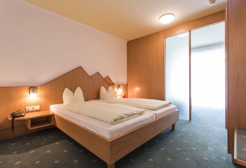 בית מלון כפרי Alpenaussicht