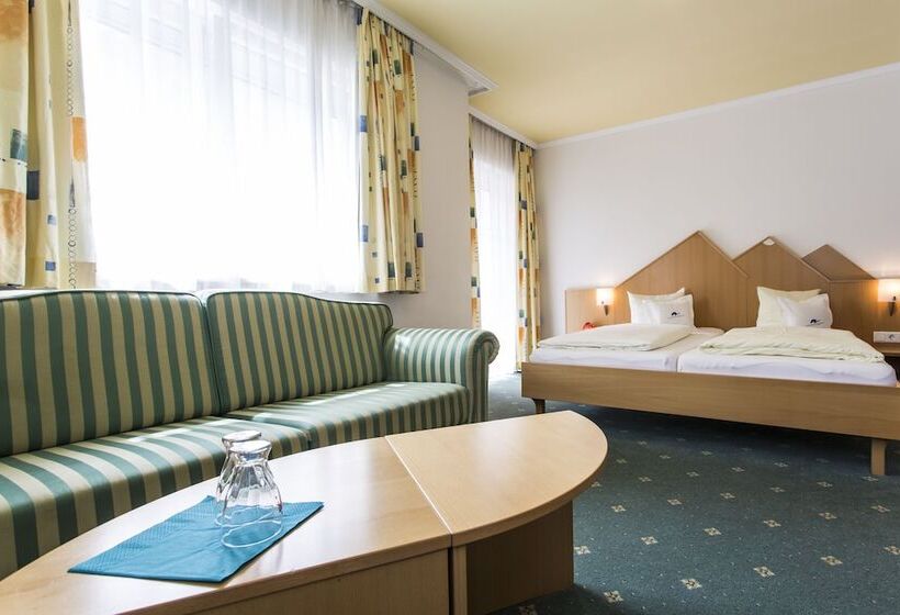 בית מלון כפרי Alpenaussicht