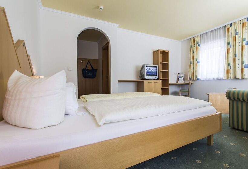 בית מלון כפרי Alpenaussicht