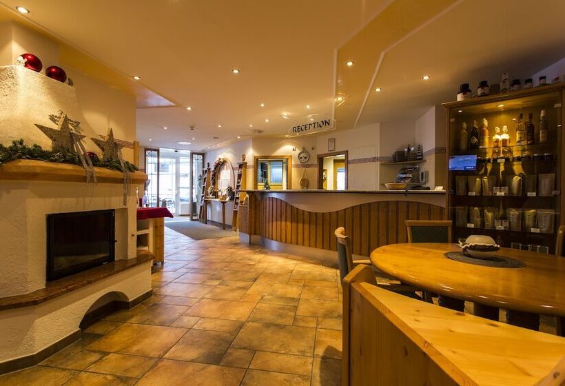 בית מלון כפרי Alpenaussicht