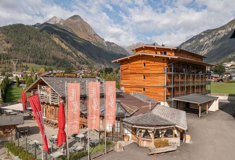 Alpenparks Hotel Montana Matrei