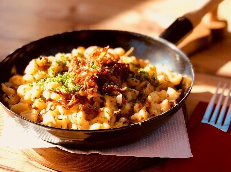 Alpenparks Hotel Montana Matrei