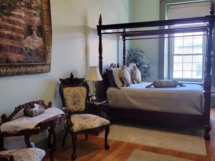 فندق Baldachin Inn