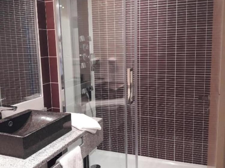 Best Western Hotel & Spa Pau Lescar Aeroport