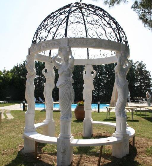 בית מלון כפרי Borgo Di Celle