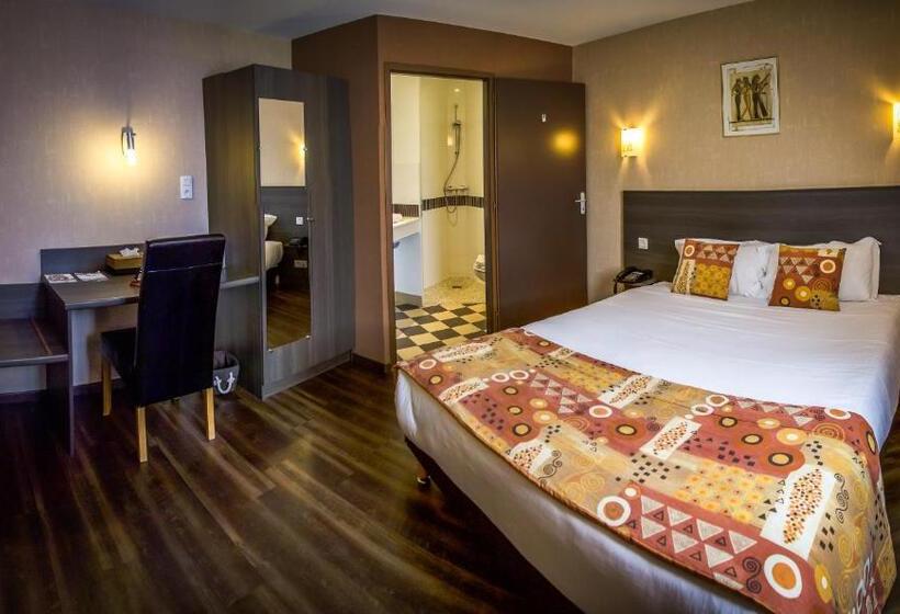 Brit Hotel Azur