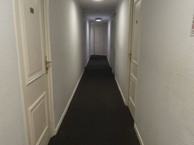 Brit Hotel Des Grands Hommes   Bordeaux Centre