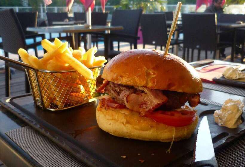 Brit Hotel Dijon Hermes