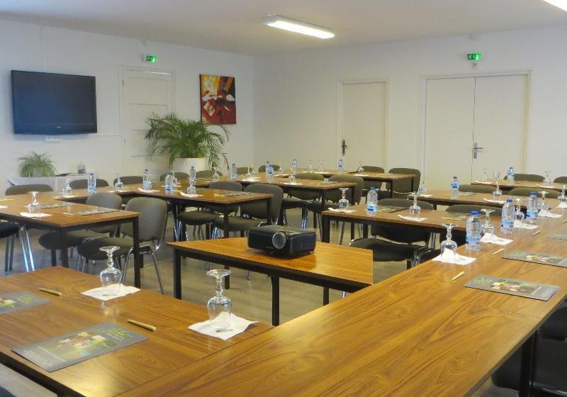 Brit Hotel Dijon Hermes