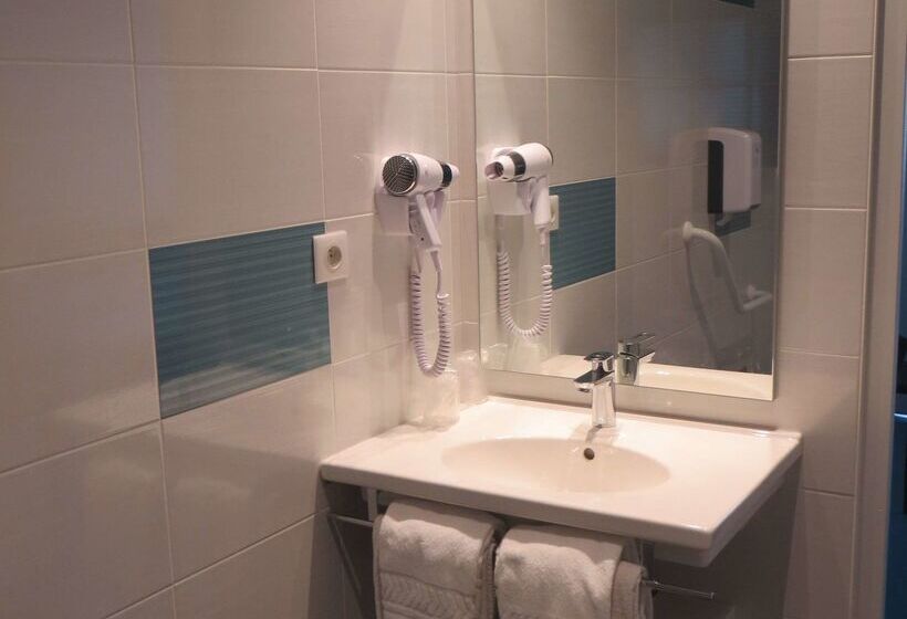 Brit Hotel Dijon Hermes