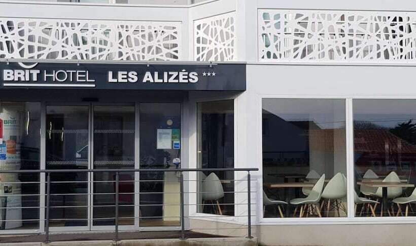 Brit Hotel Les Alizes