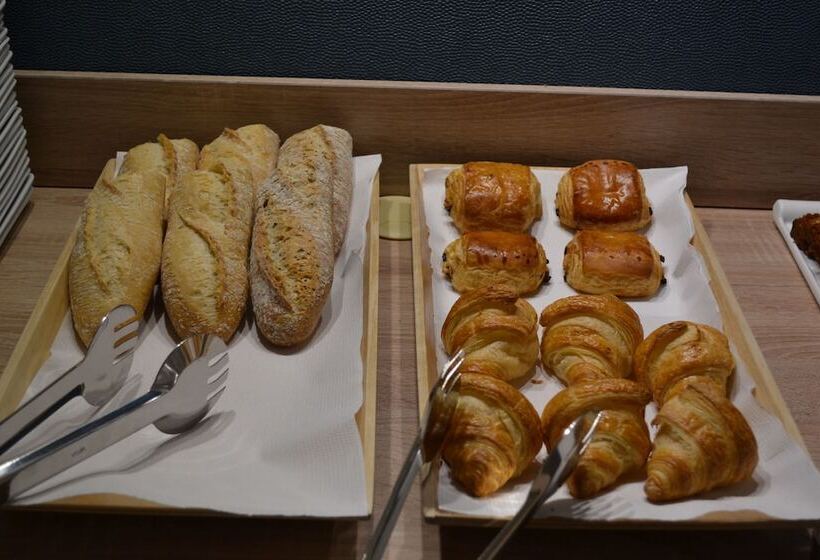 Brit Hotel Les Alizes