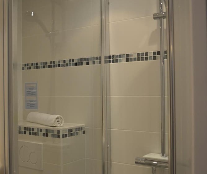 Brit Hotel Les Alizes