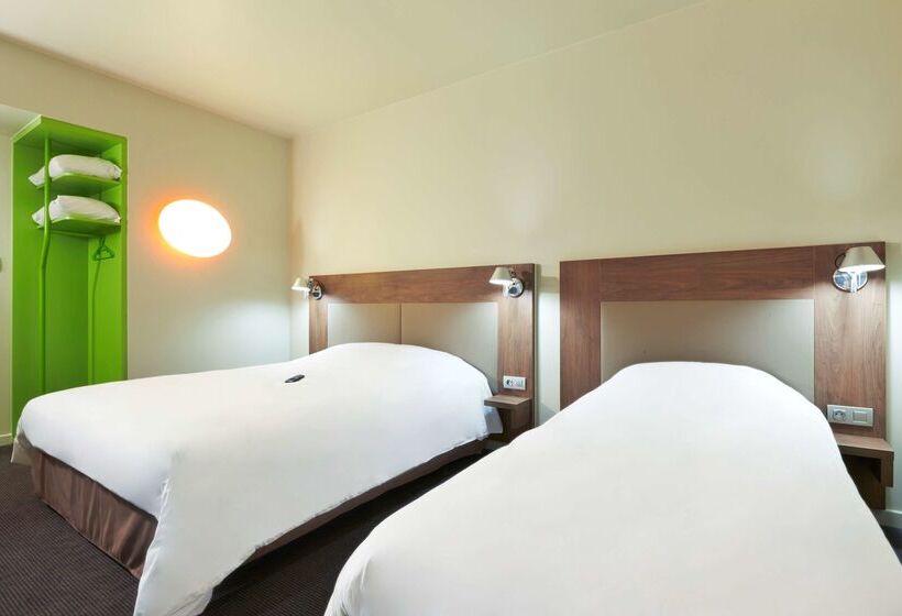 Отель Campanile Nancy Centre Gare