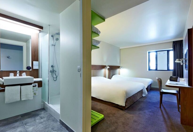 Отель Campanile Nancy Centre Gare