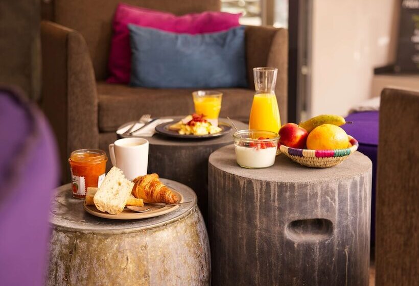 Отель Campanile Nancy Centre Gare