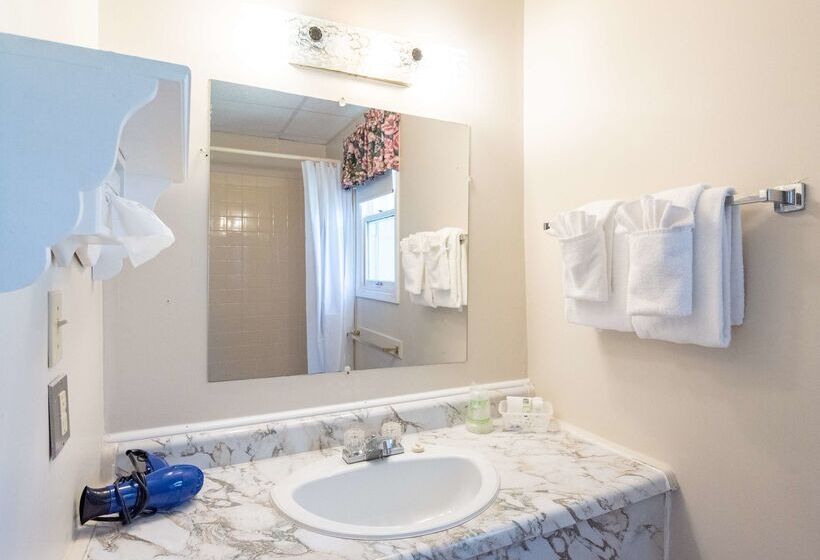 Hotel Canadas Best Value Inn & Suites Summerside