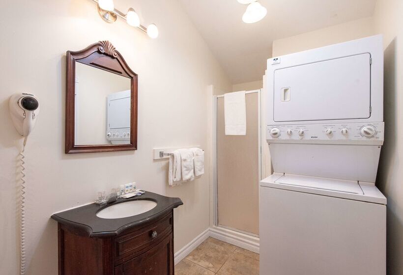 Hotel Canadas Best Value Inn & Suites Summerside