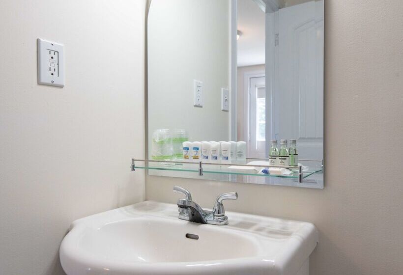 酒店 Canadas Best Value Inn & Suites Summerside