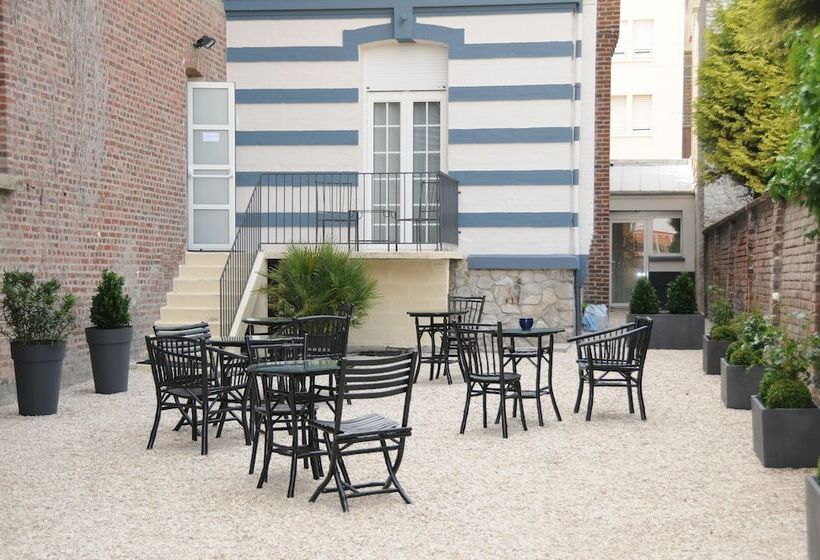 酒店 Castel Victoria