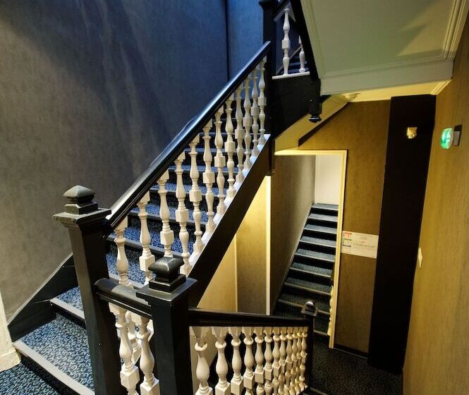 酒店 Castel Victoria