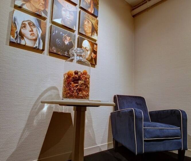 هتل Cecyl Reims Centre