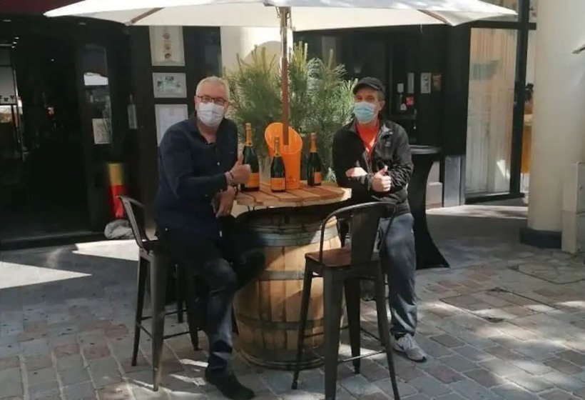 هتل Cecyl Reims Centre